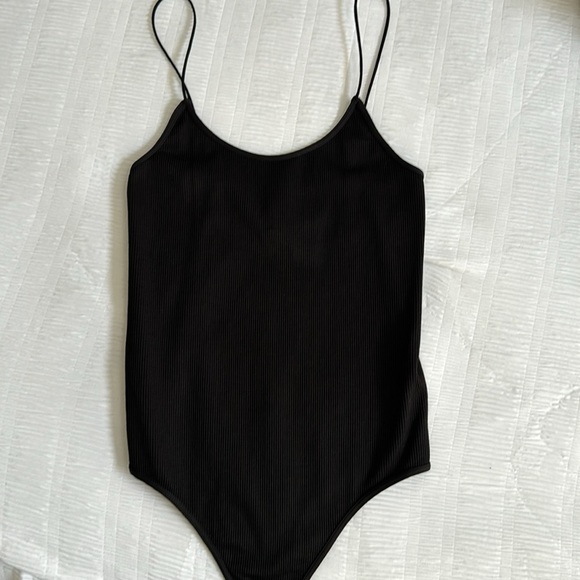 Nikibiki Tops - ❤️NWOT-VICI-Bodysuit- Size small